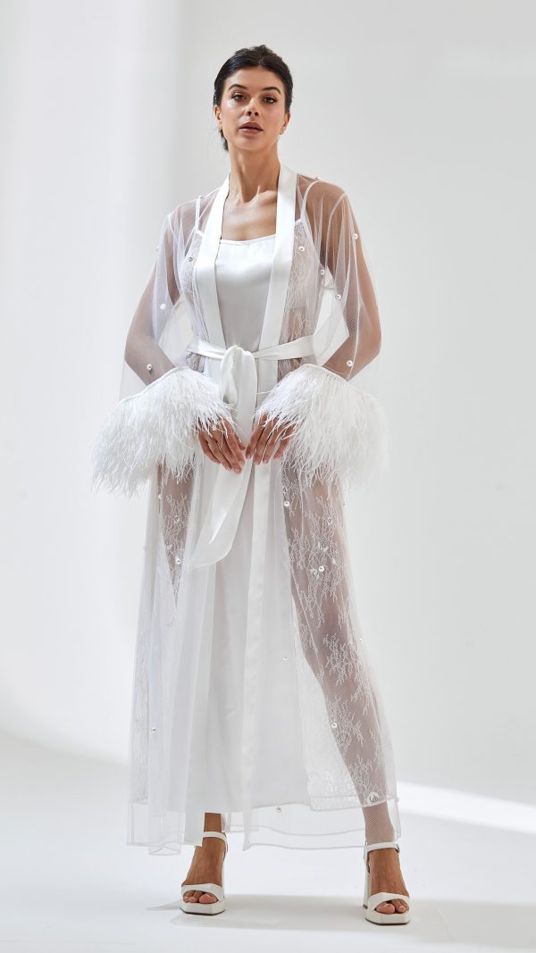 Look 1 : Hazar Bridal Robe 2