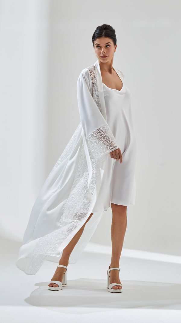 Look 1 : Hazar Bridal Robe 4