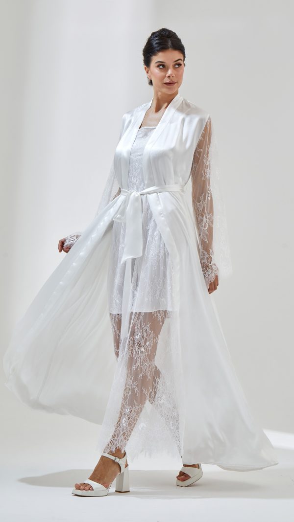 Look 1 : Hazar Bridal Robe 5