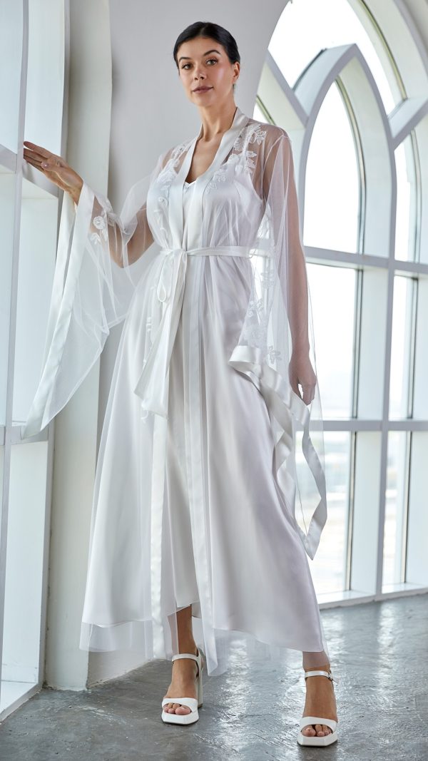 Look 1 : Hazar Bridal Robe 14