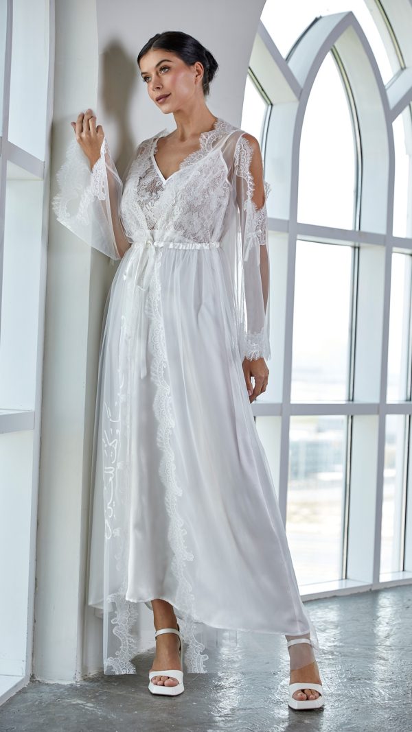 Look 1 : Hazar Bridal Robe 15