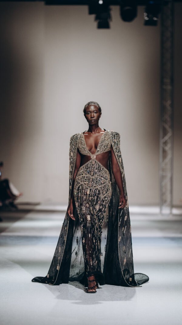 UN / VEILED - Look 2